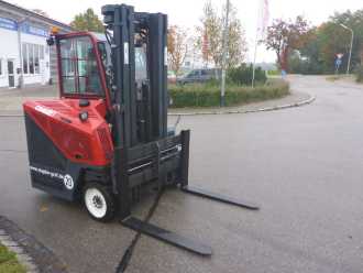 Használt targonca COMBILIFT C4000 CB GAS VIERWEGESTAPLER (12911108)