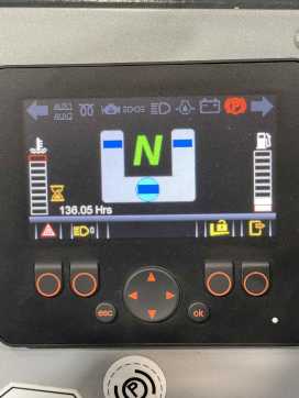 Használt targonca COMBILIFT C5000 DIESEL VIERRADFRONTSTAPLER (13076281)