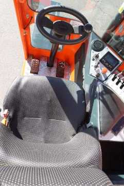 Használt targonca COMBILIFT C5000XL DIESEL VIERWEGESTAPLER (12988591)