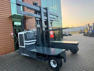 Használt targonca COMBILIFT C6000 /Wide positioner/AC/Only 3157 hours !!! GAS VIERWEGESTAPLER (13008195) backdrop