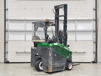 Használt targonca COMBILIFT CB3000 DIESEL DREIRADFRONTSTAPLER (13064140)