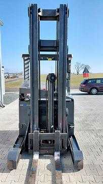 Használt targonca CROWN ESR4500 ELEKTRO SCHUBMASTSTAPLER (13026971)