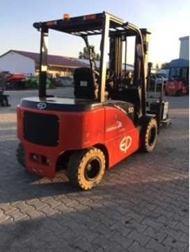 Használt targonca EP CPD50F8 ELEKTRO VIERRADFRONTSTAPLER (12833487)