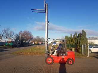 Használt targonca EP EFL302 ELEKTRO VIERRADFRONTSTAPLER (13050168)
