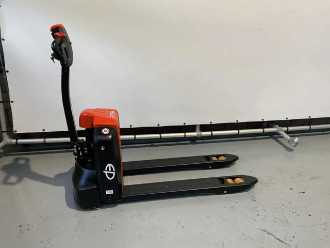 Használt targonca EP EPL 154 ELEKTRO NIEDERHUBWAGENSEMIELEKTRISCH (12948104)