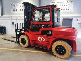Használt targonca EP Equipment EFL 702 / 7T / Triplex: 5,40m / ZVG ELEKTRO VIERRADFRONTSTAPLER (13033003)