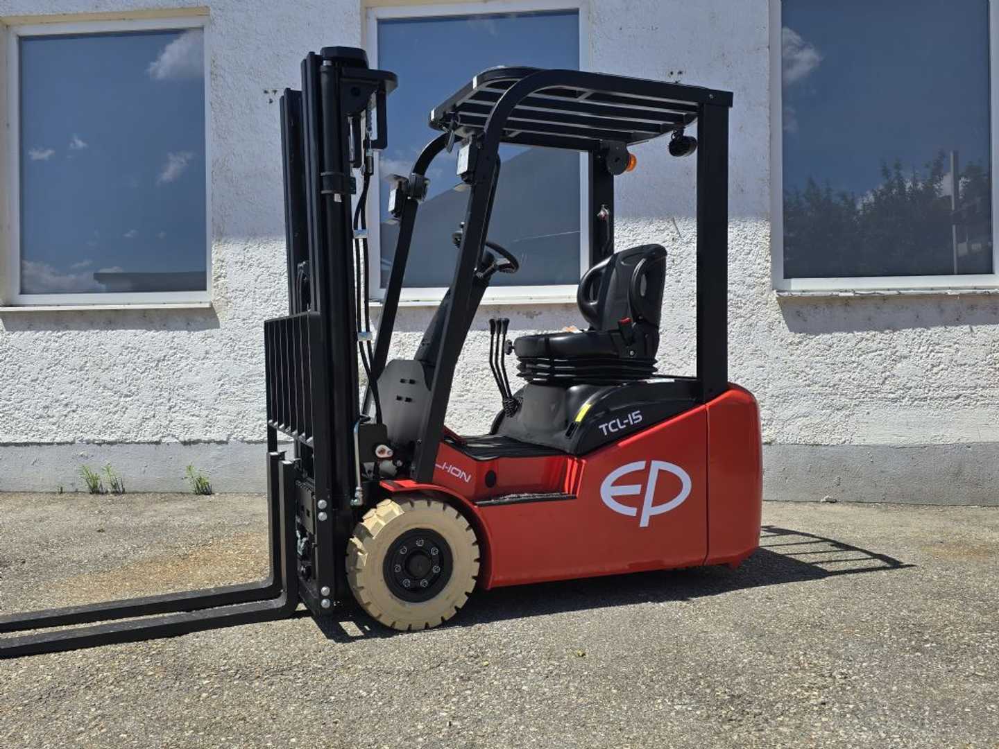 Használt targonca EP TCL152 ELEKTRO DREIRADFRONTSTAPLER (13050175)