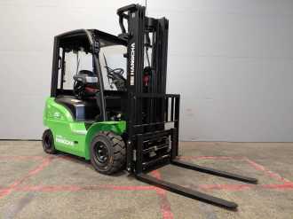Használt targonca HANGCHA XC25Hi-2 (CPD25-XCY2H-SI) ELEKTRO VIERRADFRONTSTAPLER (13053383)