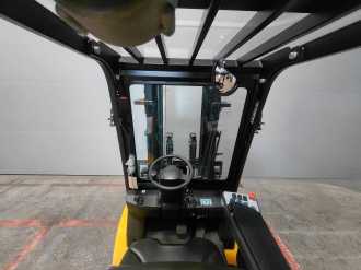 Használt targonca HANGCHA XE25Hi ( CPD25-XEY2H2-SI ) ELEKTRO VIERRADFRONTSTAPLER (13040873)