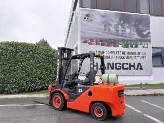 Használt targonca HANGCHA XF35G GAS VIERRADFRONTSTAPLER (13005261)