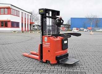 Használt targonca HANSELIFTER E1534FH ELEKTRO NIEDERHUBWAGENFAHRERSTAND (12612374)