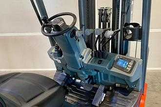 Használt targonca HELI CPD18 6000 ELEKTRO VIERRADFRONTSTAPLER (13072849)