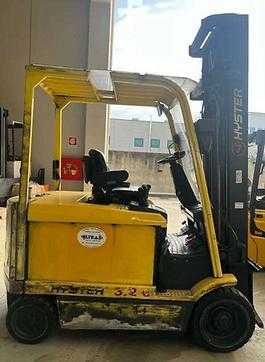 Használt targonca HYSTER E3.20XM ELEKTRO VIERRADFRONTSTAPLER (12949750) backdrop