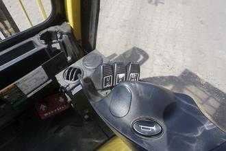 Használt targonca HYSTER H 1.8FT - Nur 3.074 Stunden GAS VIERRADFRONTSTAPLER (13045686)