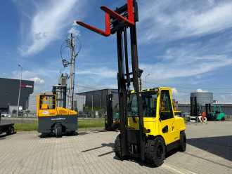 Használt targonca HYSTER H 5.5XM Diesel / Full cabin / Only 6135 hours / Forks Positioner DIESEL VIERRADFRONTSTAPLER (13063239)
