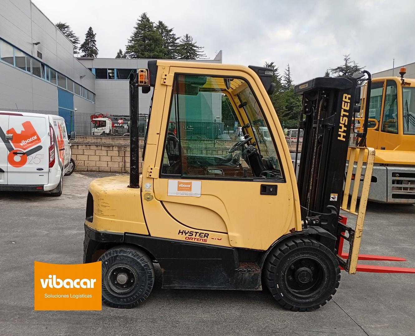 Használt targonca HYSTER H2.5FT DIESEL VIERRADFRONTSTAPLER (12970460)