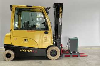 Használt targonca HYSTER J2.50XN ELEKTRO VIERRADFRONTSTAPLER (13063530)