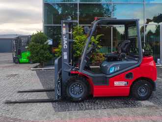 Használt targonca JAC CPQYD25 GAS VIERRADFRONTSTAPLER (13073021)