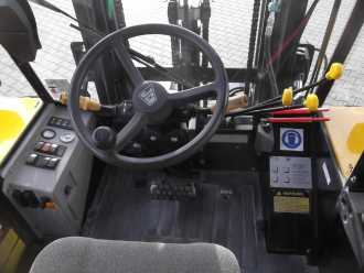 Használt targonca JCB 940-4 ( 2008) ELEKTRO GELAENDESTAPLER (12946550)