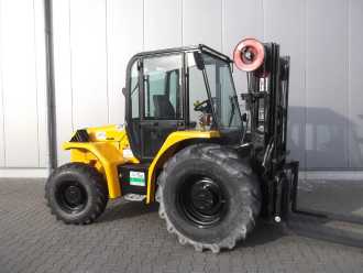 Használt targonca JCB 940-4 ( 2008) ELEKTRO GELAENDESTAPLER (12946550)