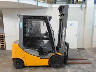 Használt targonca JUNGHEINRICH DFG 320 S / Halbkabine / 425 Std. DIESEL VIERRADFRONTSTAPLER (13062469)