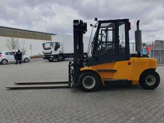 Használt targonca JUNGHEINRICH DFG 680 / 4.500mm / 2.413h / Zinkenverstellgerät DIESEL VIERRADFRONTSTAPLER (13033008)