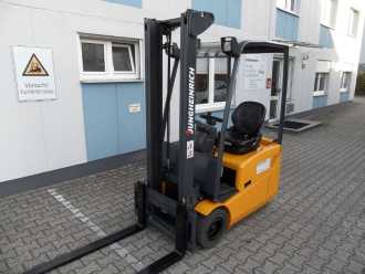 Használt targonca JUNGHEINRICH EFG 115 - Freisichtmast ELEKTRO DREIRADFRONTSTAPLER (13072014)