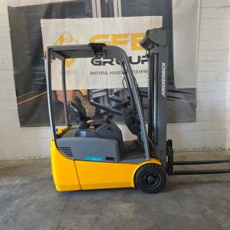 Használt targonca JUNGHEINRICH EFG 115 SP 360ZT ELEKTRO DREIRADFRONTSTAPLER (13059548)