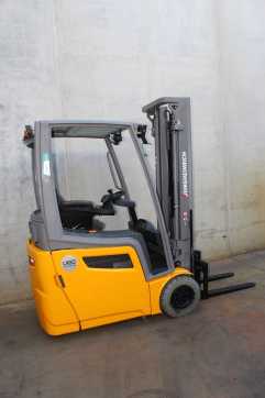 Használt targonca JUNGHEINRICH EFG 213 350 ZZ LI-ION ELEKTRO DREIRADFRONTSTAPLER (13069252)