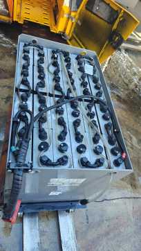 Használt targonca JUNGHEINRICH EFG 213 550 DZ ELEKTRO DREIRADFRONTSTAPLER (13069253)