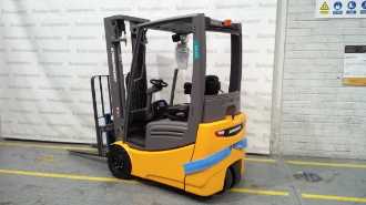 Használt targonca JUNGHEINRICH EFG 213 SP G+E 115 480 DZ ELEKTRO VIERRADFRONTSTAPLER (12990224)