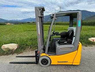 Használt targonca JUNGHEINRICH EFG 215 - 500DZ MIETE ELEKTRO DREIRADFRONTSTAPLER (13021158)