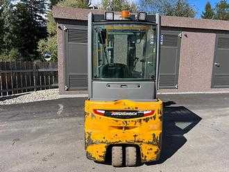 Használt targonca JUNGHEINRICH EFG 216 - 440DZ ELEKTRO DREIRADFRONTSTAPLER (13068394)