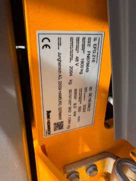 Használt targonca JUNGHEINRICH EFG 216 Baujahr 2022/ Stunden 2263 Akku 2023/ TOP ZUSTAND ELEKTRO DREIRADFRONTSTAPLER (13062499)
