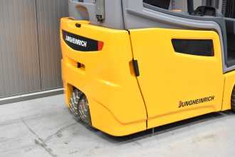 Használt targonca JUNGHEINRICH EFG 216 k /57467/ ELEKTRO DREIRADFRONTSTAPLER (13034089)