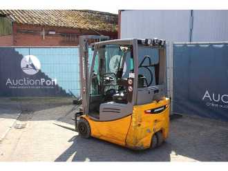 Használt targonca JUNGHEINRICH EFG 216k ELEKTRO VIERRADFRONTSTAPLER (13059780)