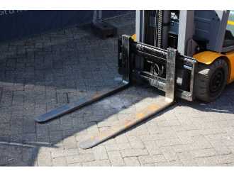 Használt targonca JUNGHEINRICH EFG 216k ELEKTRO VIERRADFRONTSTAPLER (13059780)