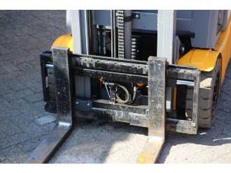 Használt targonca JUNGHEINRICH EFG 216k ELEKTRO VIERRADFRONTSTAPLER (13059780)