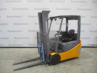 Használt targonca JUNGHEINRICH EFG 216k MP GE 120-480 DZ ELEKTRO VIERRADFRONTSTAPLER (13075244) backdrop