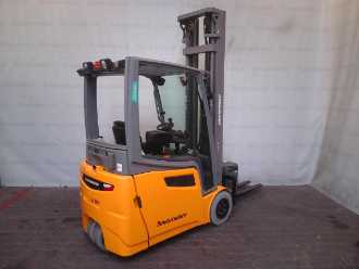 Használt targonca JUNGHEINRICH EFG 216k SP GE 115-650 DZ ELEKTRO VIERRADFRONTSTAPLER (13059640)