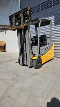 Használt targonca JUNGHEINRICH EFG 218 ELEKTRO DREIRADFRONTSTAPLER (13020523)