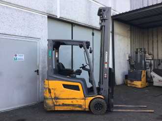 Használt targonca JUNGHEINRICH EFG 218K ELEKTRO DREIRADFRONTSTAPLER (12837034)