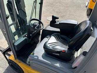 Használt targonca JUNGHEINRICH EFG 218k - 400ZZ ELEKTRO DREIRADFRONTSTAPLER (13064586)