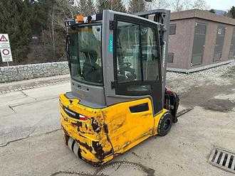Használt targonca JUNGHEINRICH EFG 220 - 500DZ ELEKTRO DREIRADFRONTSTAPLER (13076941)