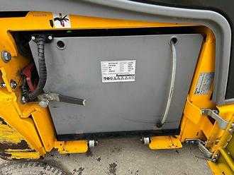 Használt targonca JUNGHEINRICH EFG 220 - 500DZ ELEKTRO DREIRADFRONTSTAPLER (13076941)