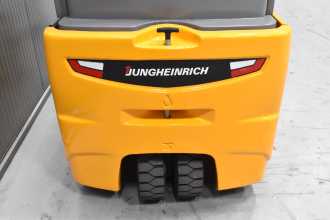 Használt targonca JUNGHEINRICH EFG 220 /58285/ ELEKTRO DREIRADFRONTSTAPLER (13058572)