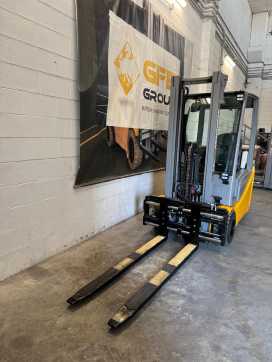 Használt targonca JUNGHEINRICH EFG 220 G160-318ZZ ELEKTRO DREIRADFRONTSTAPLER (13059552)