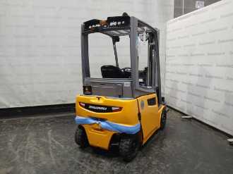 Használt targonca JUNGHEINRICH EFG 316k Li SP GE 115 464 DZ ELEKTRO VIERRADFRONTSTAPLER (13071489) backdrop