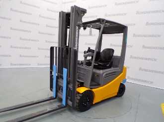 Használt targonca JUNGHEINRICH EFG 316k SP GE 115-464 DZ ELEKTRO VIERRADFRONTSTAPLER (12999880) backdrop