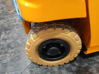 Használt targonca JUNGHEINRICH EFG 316k SP GE 115 464 DZ ELEKTRO VIERRADFRONTSTAPLER (13065008)